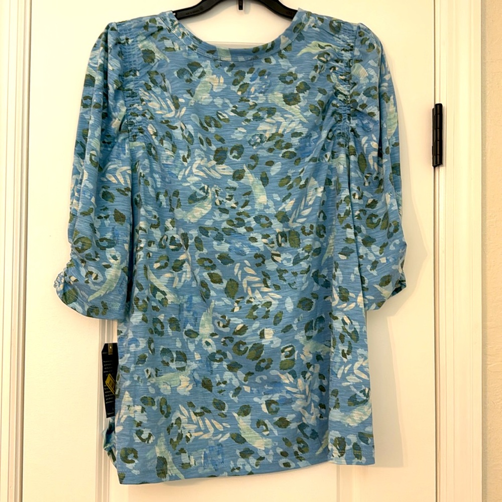 Democracy Blue and Green Patterned Top - Picture 2 of 10
